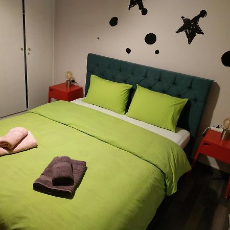 Cozy Apartment Near Metro Station Agia Marina Athen Exterior foto