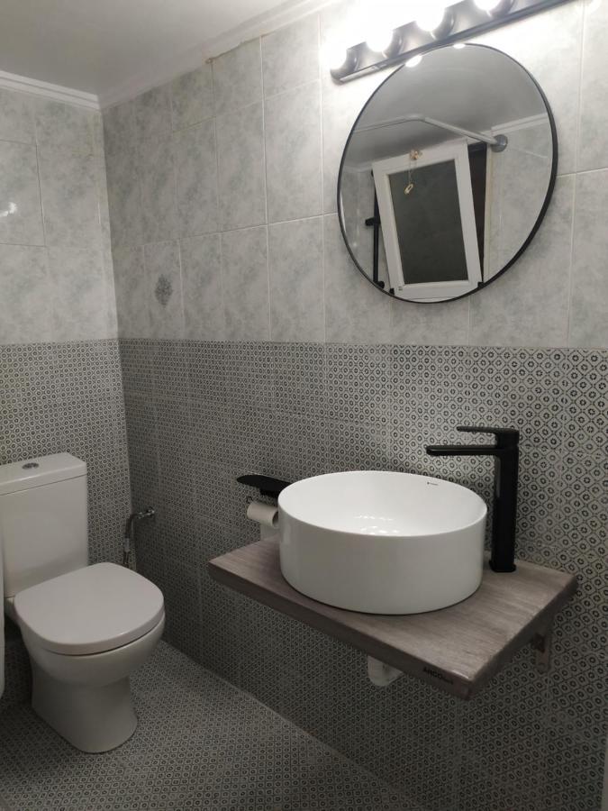 Cozy Apartment Near Metro Station Agia Marina Athen Exterior foto