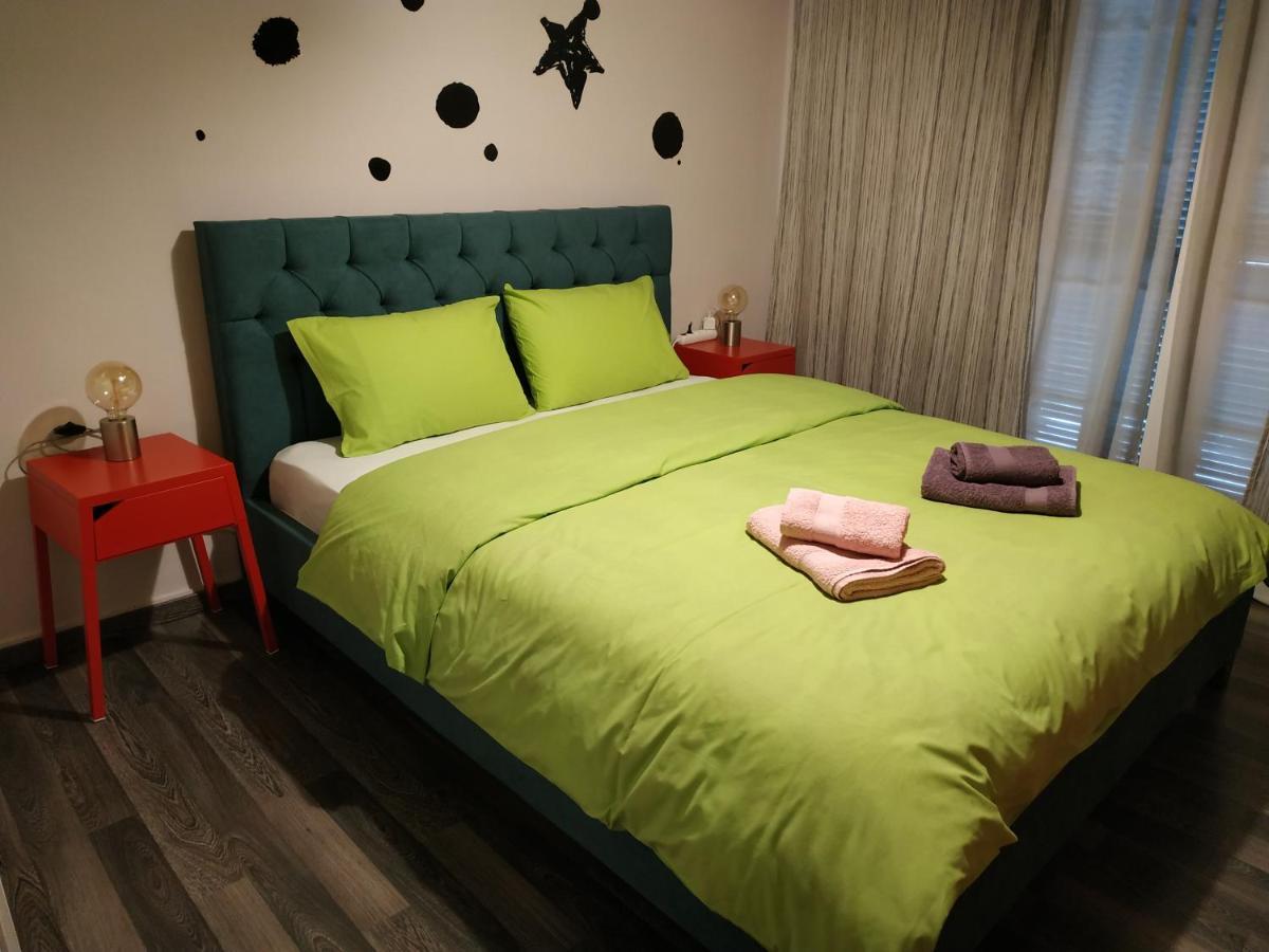 Cozy Apartment Near Metro Station Agia Marina Athen Exterior foto