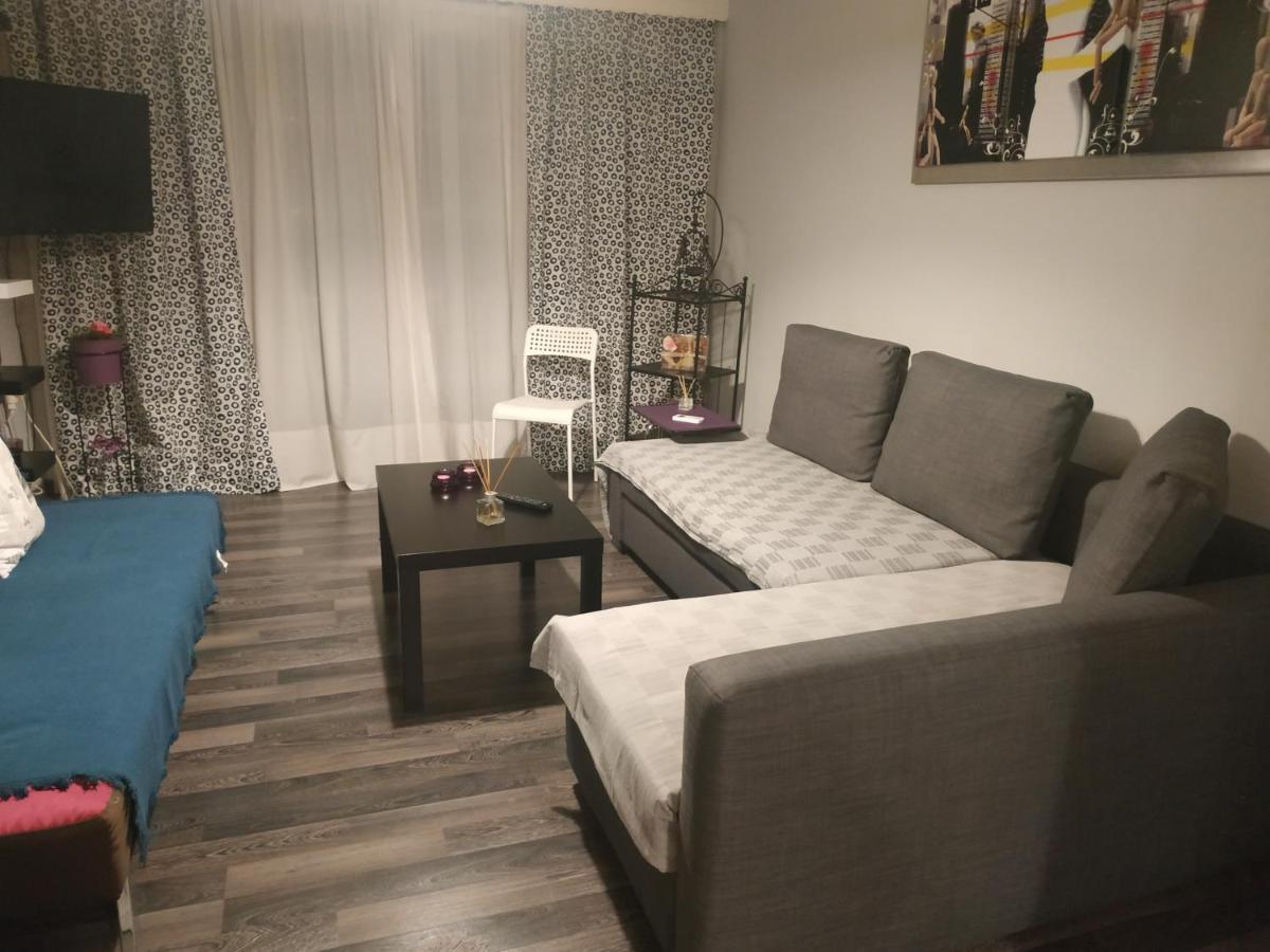 Cozy Apartment Near Metro Station Agia Marina Athen Exterior foto