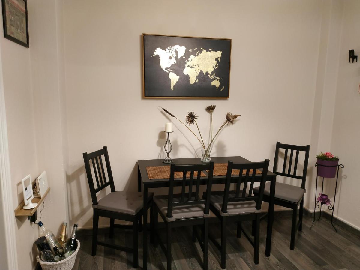 Cozy Apartment Near Metro Station Agia Marina Athen Exterior foto